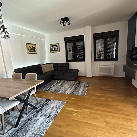 Apartmani Jedro Rafailovići Zewnętrze zdjęcie