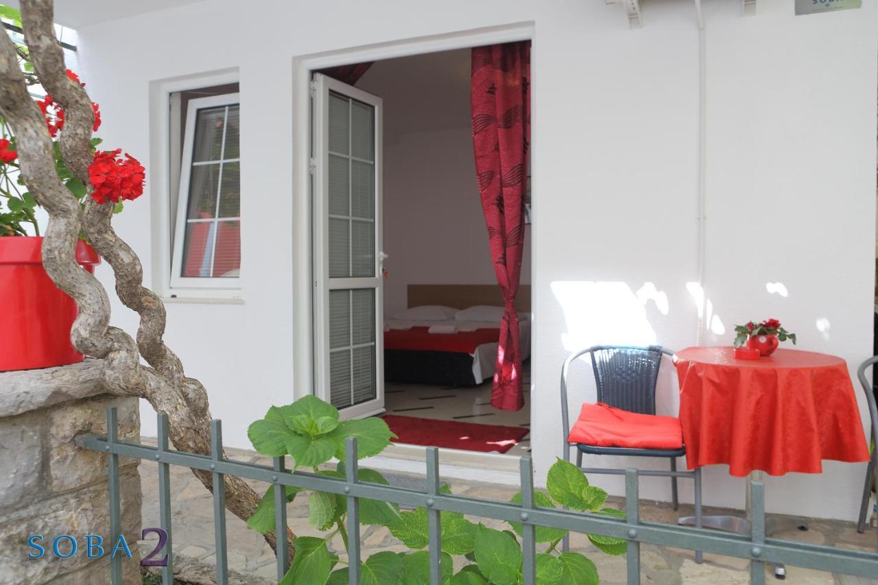 Apartmani Jedro Rafailovići Zewnętrze zdjęcie