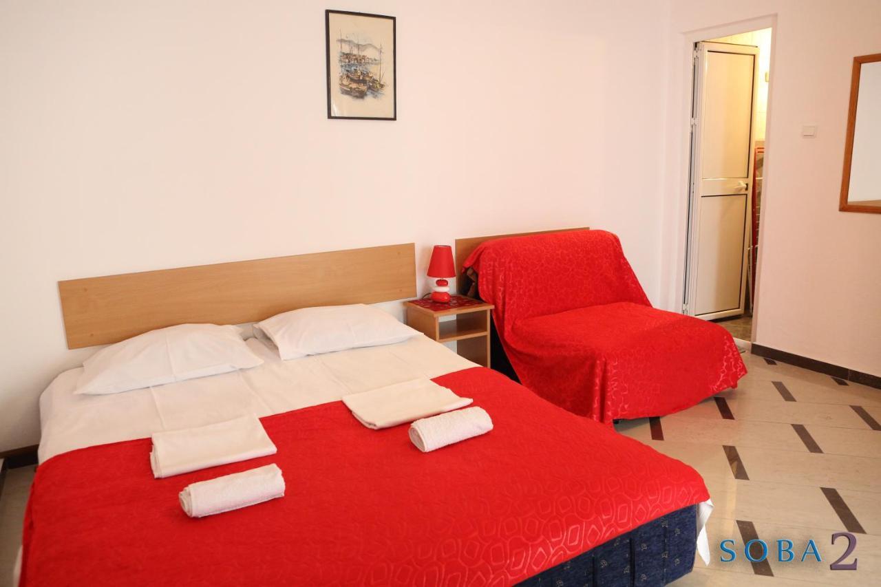 Apartmani Jedro Rafailovići Zewnętrze zdjęcie