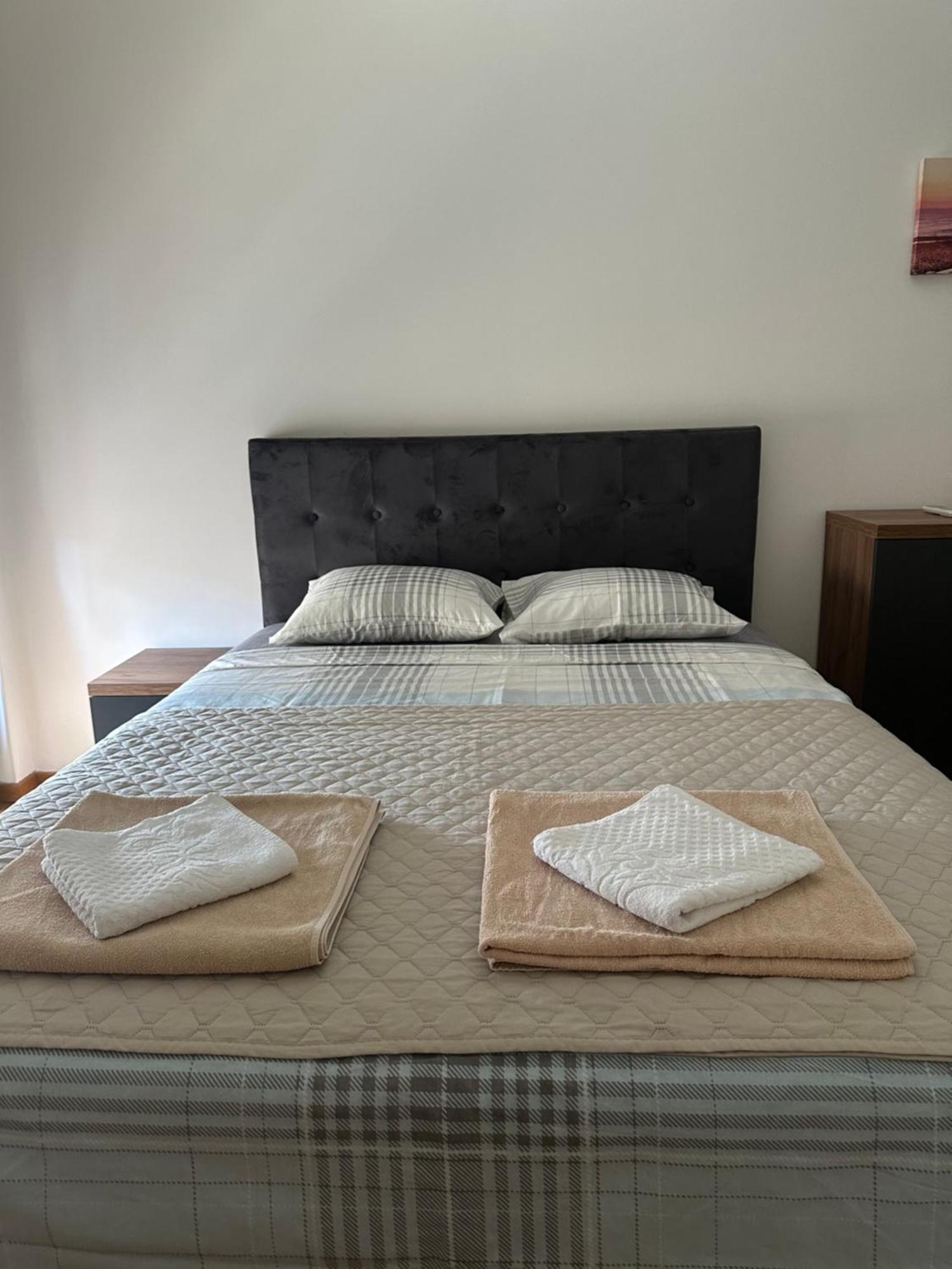 Apartmani Jedro Rafailovići Zewnętrze zdjęcie