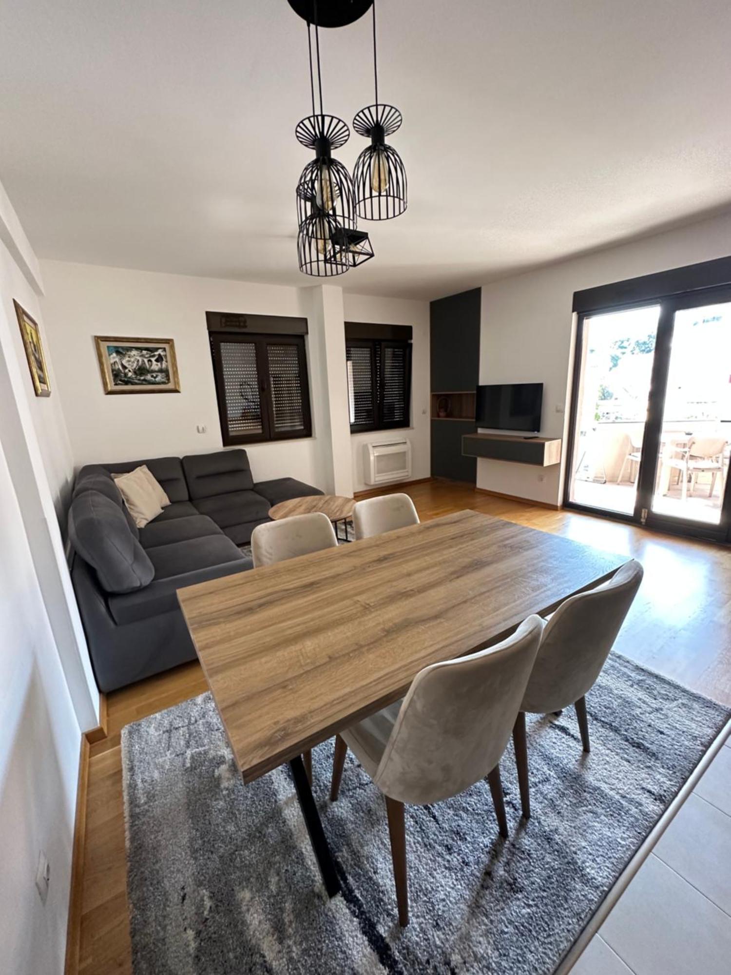 Apartmani Jedro Rafailovići Zewnętrze zdjęcie